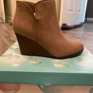 Brown Booties! Never worn! Size 8.5